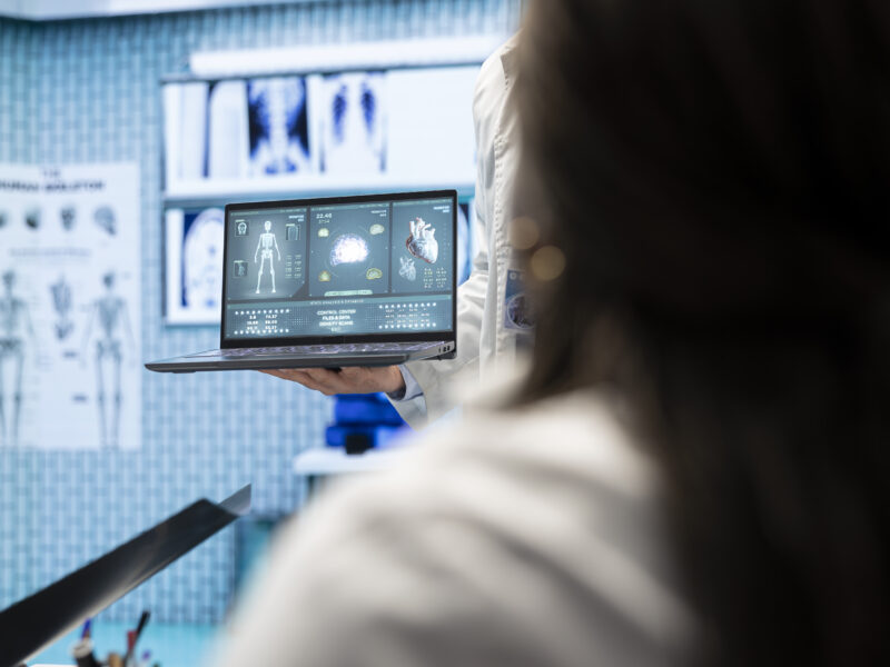 Umělá inteligence v medicíně 2025: Revoluce v diagnostice a léčbě