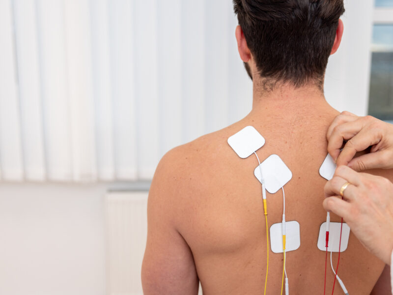 Vyhřezlé ploténky trápí stále více Čechů. Za dva roky narostl počet pacientů o víc než sedm procent.