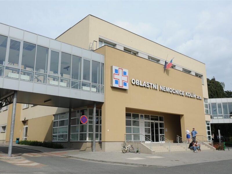 Kolínská nemocnice začala stavět pavilon urgentní medicíny